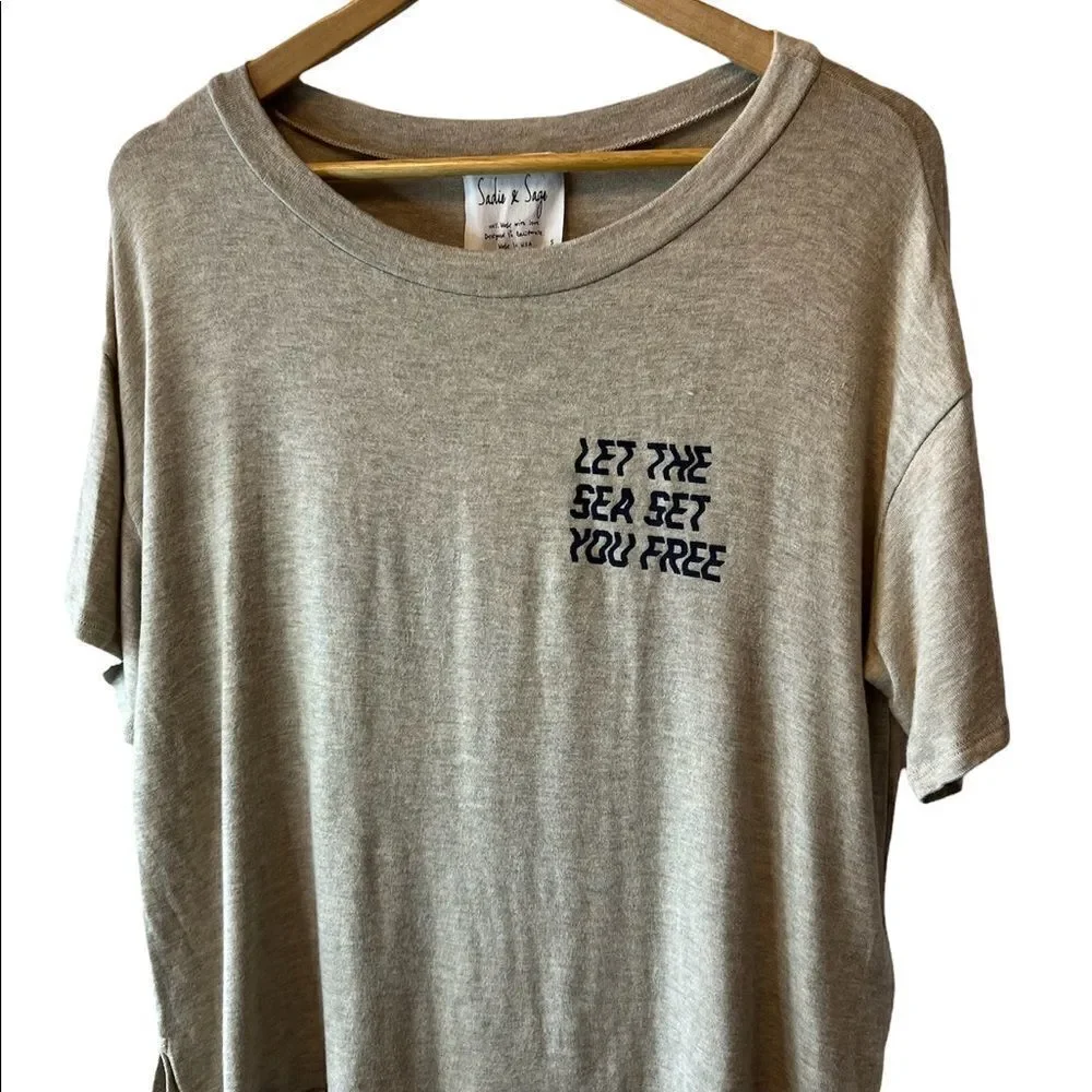 NWT SADIE & SAGE Oatmeal Graphic Knit Tee Shirt - Picture 3 of 10